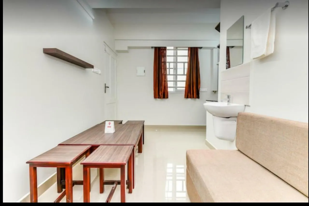 Focus Residency Hotel Ettumanoor 3*,
