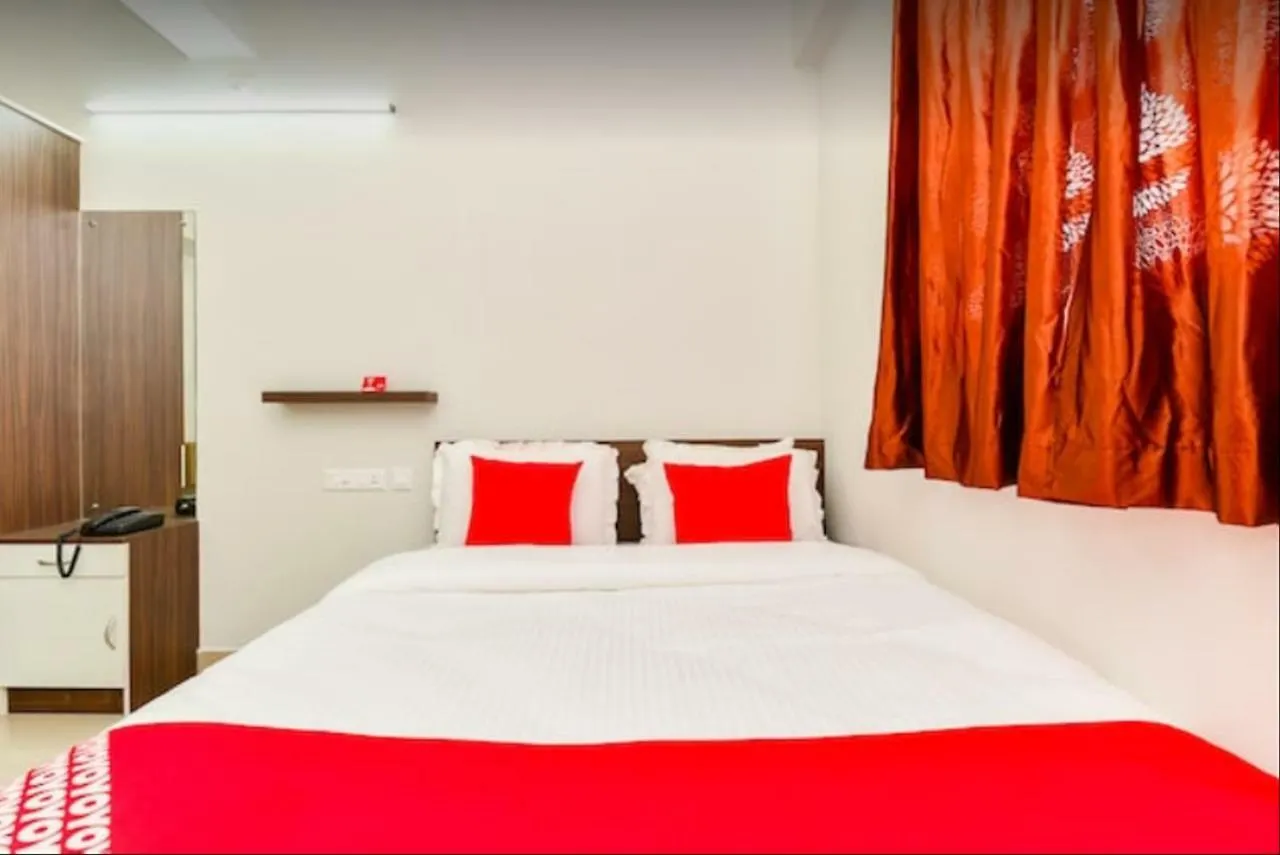 Focus Residency Hotel Ettumanoor